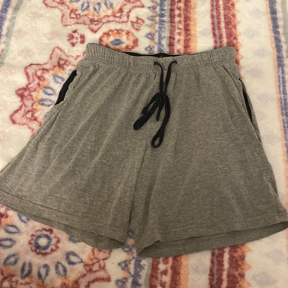 HANES